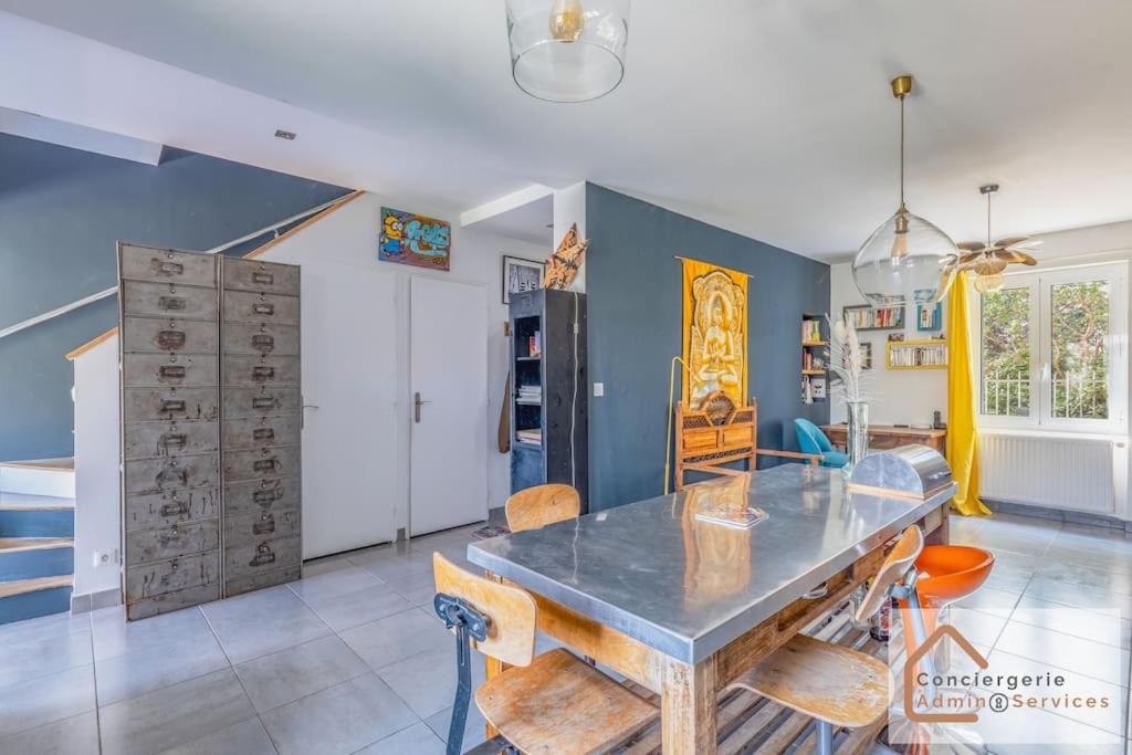 Maison A Lyon Parilly Avec Piscine, Jardin, Parking Prive & Proche Eurexpo Vénissieux Zewnętrze zdjęcie